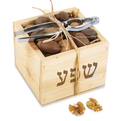 נטוראל - קופסת עץ טבעי עם אגוזים ומפצח