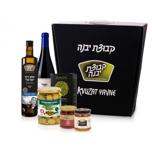 מארז חגיגי עם מוצרים תוצרת הארץ מ"קבוצת יבנה"