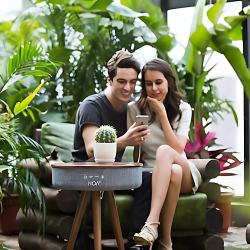 שולחן מולטימדיה + משטח טעינה  30W מבית NOA