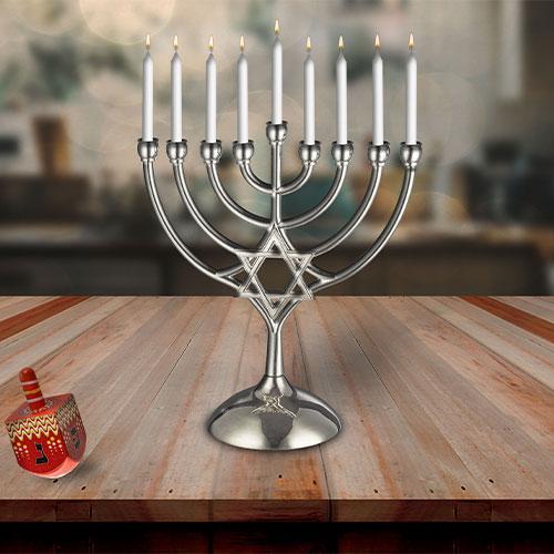 חנוכייה מתכת מעוצבת - דגמים שונים